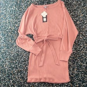 ❣️BNWT ❣️Urban behaviour pink dress